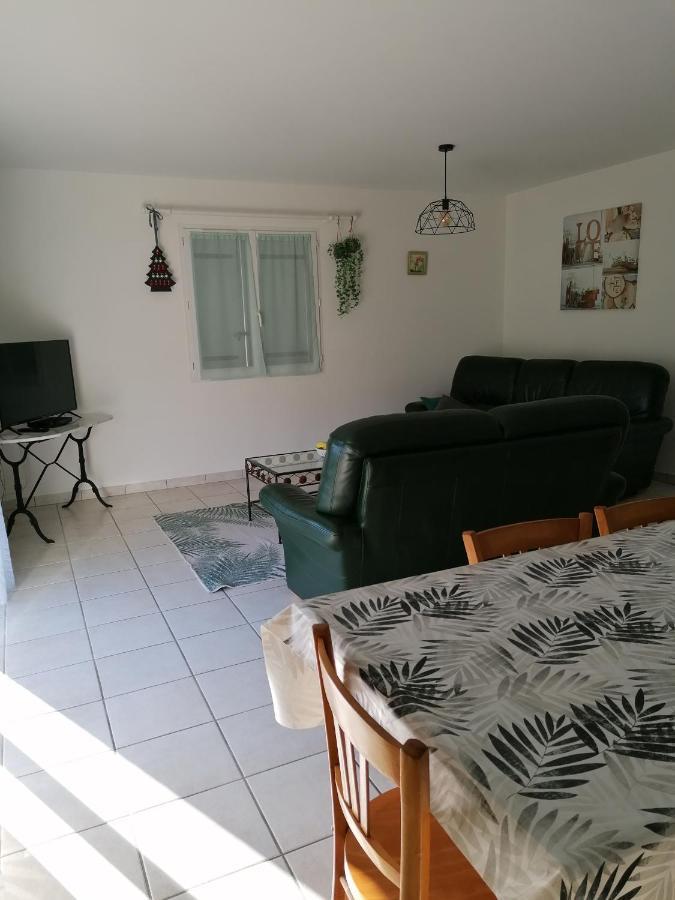 Maison D'Hotes Saint-Julien-l'Ars Dış mekan fotoğraf